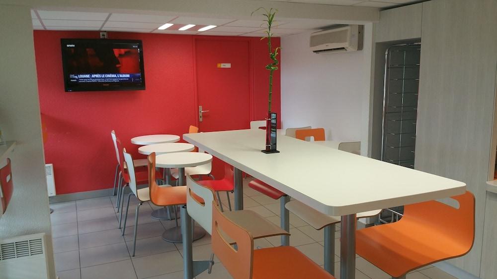 Hotel Premiere Classe Rouen Sud Oissel Сент-Етьєнн-дю-Рувре Екстер'єр фото